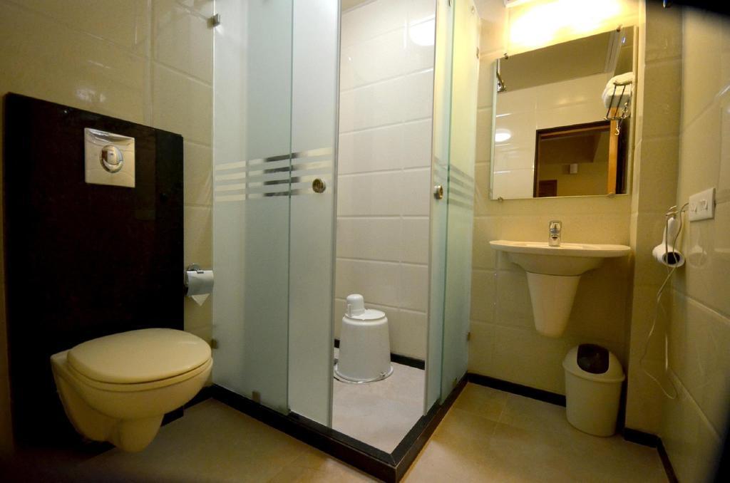 Hotel Prestige Mangalore Ngoại thất bức ảnh