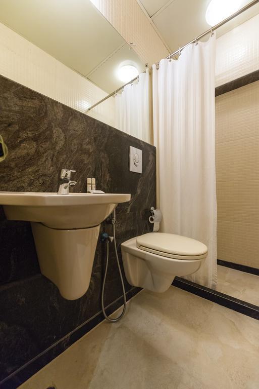 Hotel Prestige Mangalore Ngoại thất bức ảnh