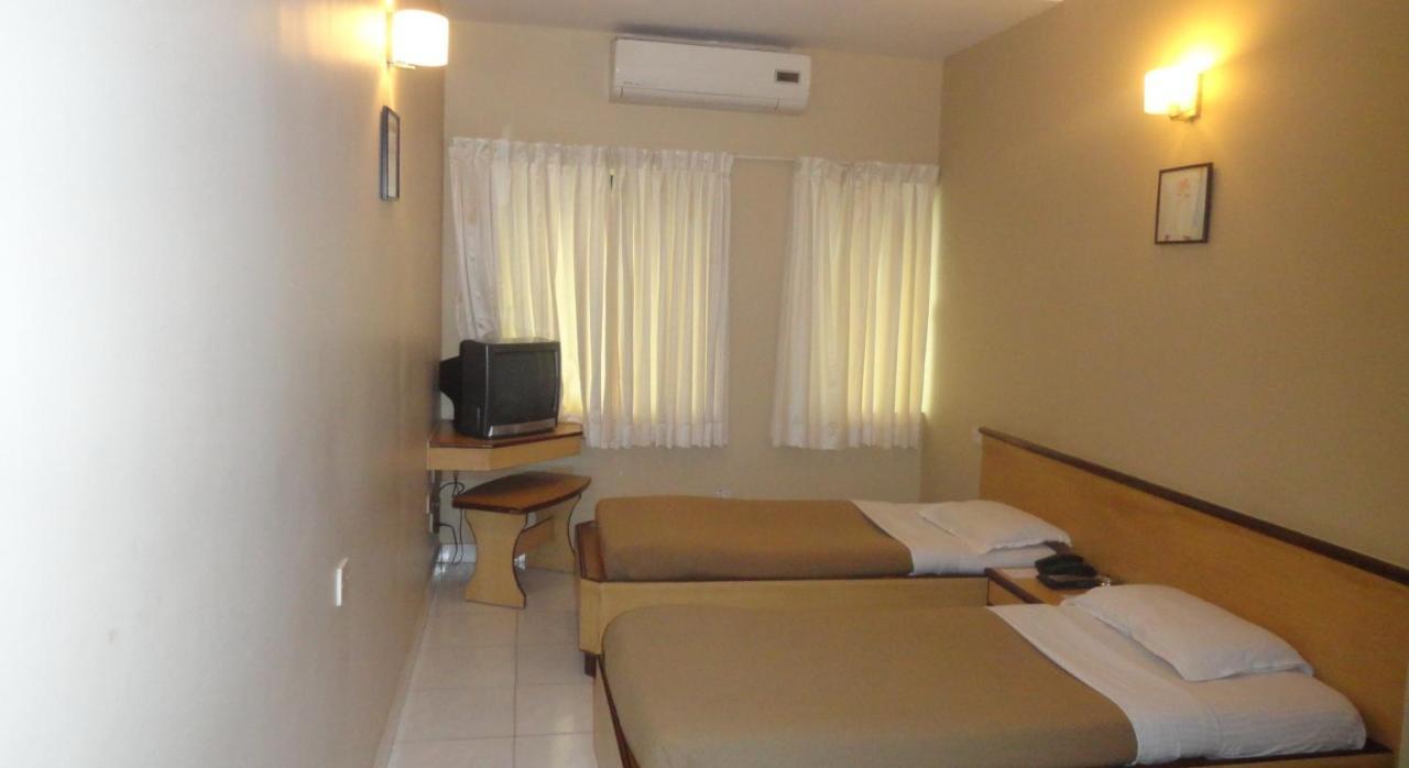 Hotel Prestige Mangalore Ngoại thất bức ảnh